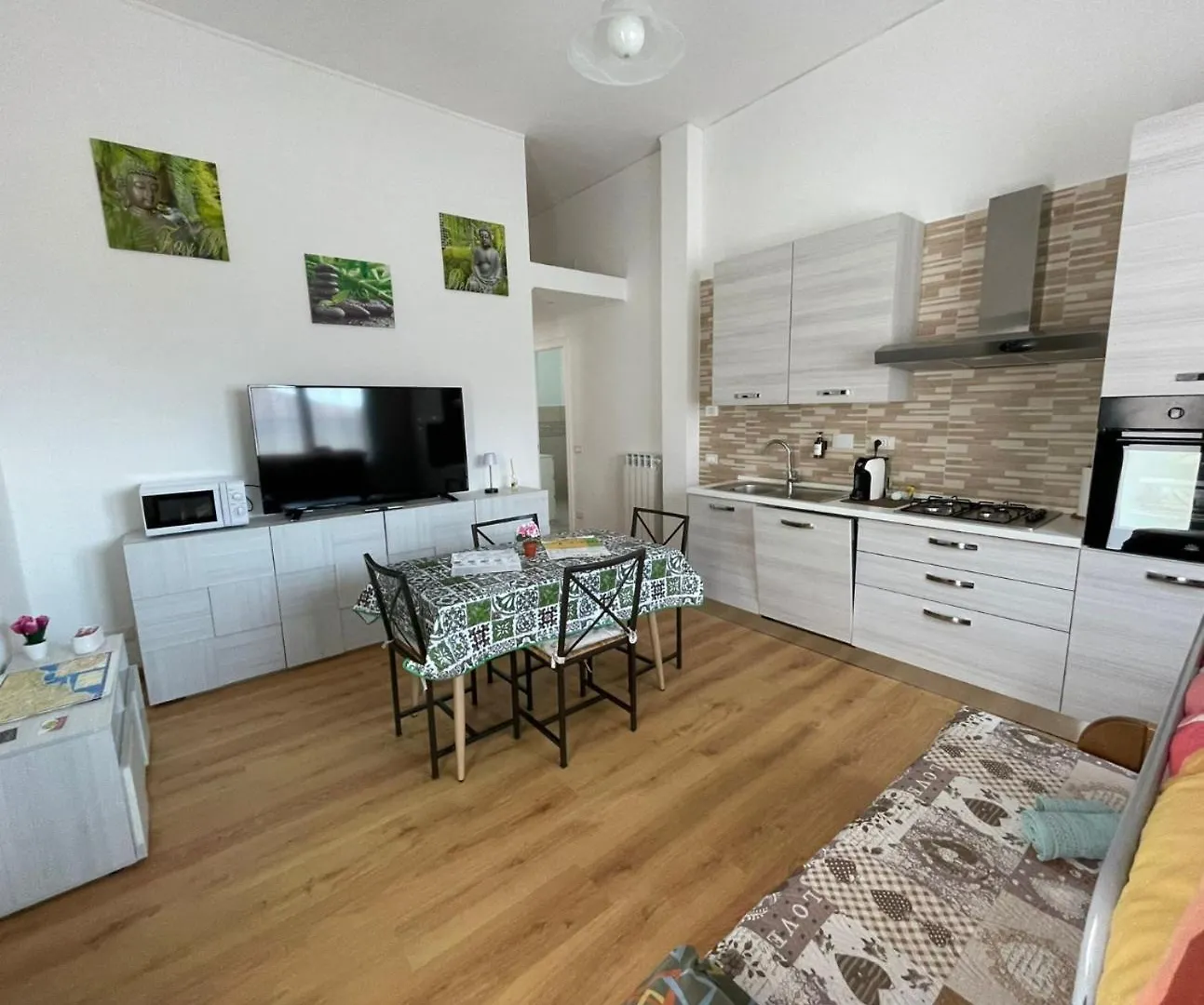 Luna Home- Vista Mare - 4 Posti Letto Con Parcheggio Privato - Wifi Sanremo